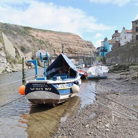 Spinnaker - 16828 * Staithes