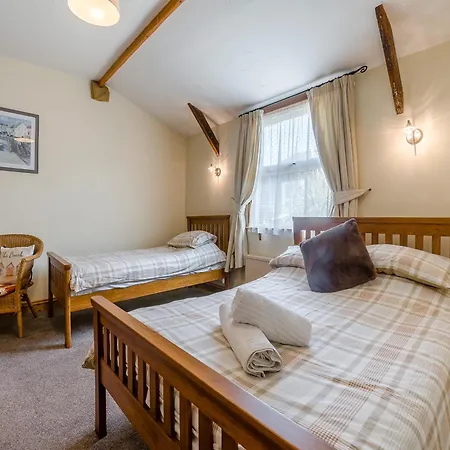 Vakantiehuis Spinnaker - 16828 *